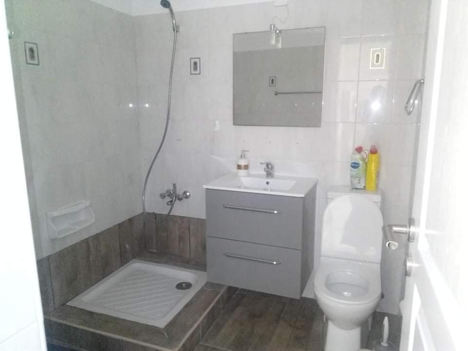 Frangeskos Beach Apartment'S Deceleia Exterior foto